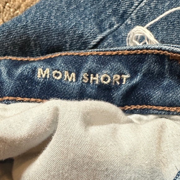 American Eagle Outfitters Blue Ripped Mom Shorts - Picture 4 of 5